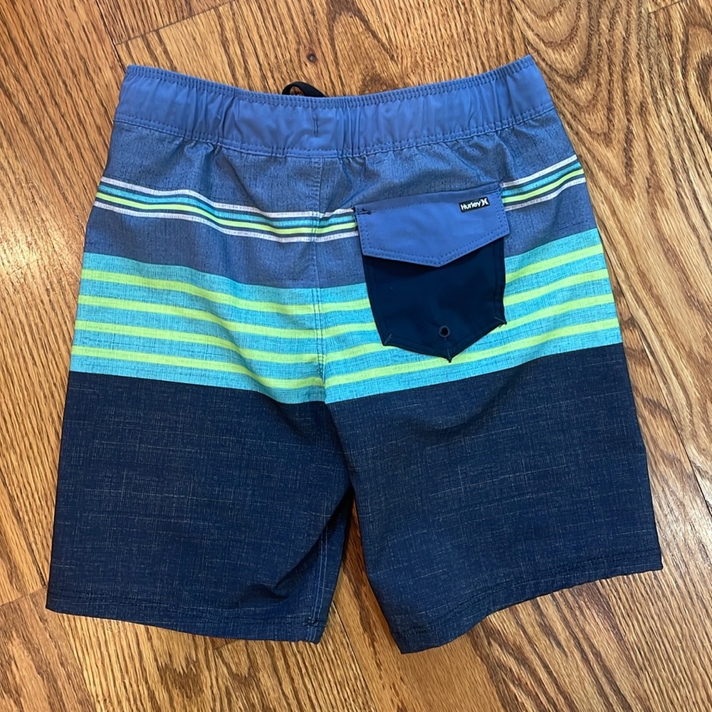 Boy’s Hurley Swim Trunk/Board Shorts. Size 5/6. Excellent to Like New Condition. - Picture 7 of 9